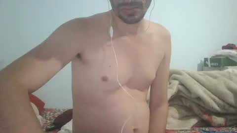 Snapshot of saraclit chatting on December 31, 10:01 pm pass kika online show from December 31, 10:01 pm