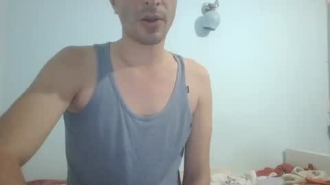Snapshot of saraclit chatting on January 17, 7:51 am pass kika online show from January 17, 7:51 am