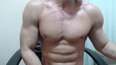 Snapshot of saradorj92 chatting on September 19, 7:53 am saradorj92 online show from September 19, 7:53 am