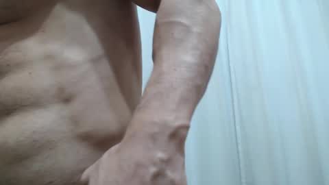 Snapshot of saradorj92 chatting on September 16, 7:31 am saradorj92 online show from September 16, 7:31 am