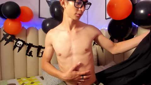 sasha_blazes online show from October 19, 4:50 am