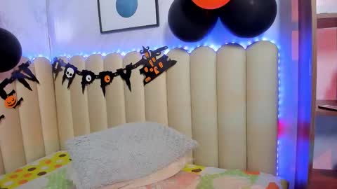 sasha_blazes online show from October 26, 5:31 am