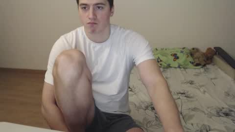 Snapshot of sasha_calvin chatting on October 5, 6:34 pm sasha_calvin online show from October 5, 6:34 pm