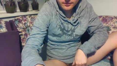 Snapshot of sasko877 chatting on January 7, 1:17 am sasko877 online show from January 7, 1:17 am