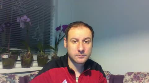 Snapshot of sasko877 chatting on February 19, 5:27 pm sasko877 online show from February 19, 5:27 pm