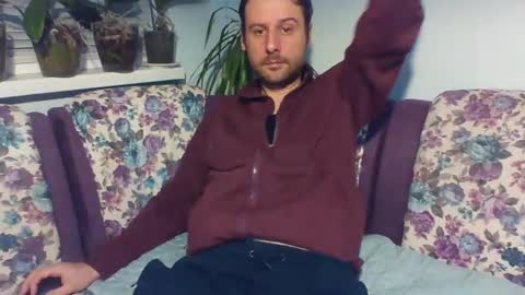 Snapshot of sasko877 chatting on December 25, 9:11 pm sasko877 online show from December 25, 9:11 pm