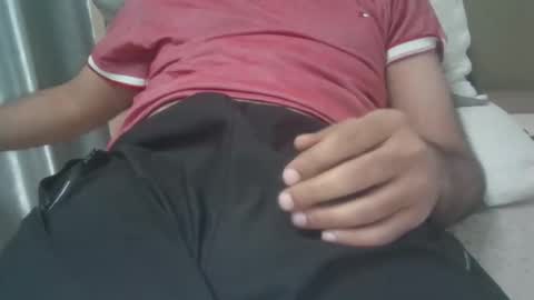 sasuke19922 online show from February 4, 7:53 pm