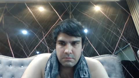 petperson04 online show from April 8, 10:03 am