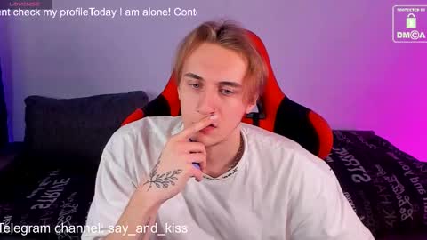 sayfer online show from March 7, 10:43 pm