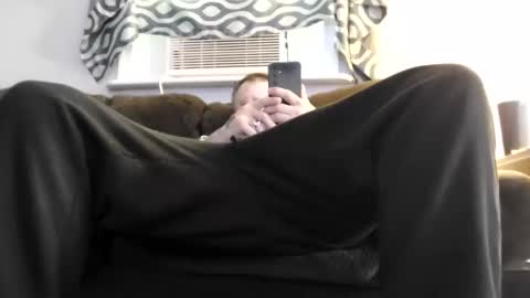 Snapshot of sayhi2mylilguy chatting on March 3, 12:43 pm sayhi2mylilguy online show from March 3, 12:43 pm