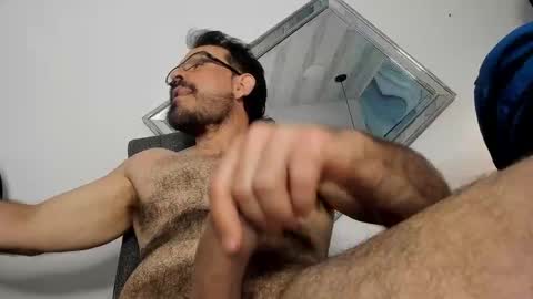 Snapshot of sbastone_muscle chatting on September 23, 2:38 pm sebastian muscleman daddy the better latin lover online show from September 23, 2:38 pm