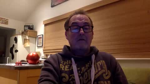 scbiggersballs online show from November 9, 12:14 am