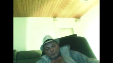 schnibschnab online show from April 3, 12:07 am