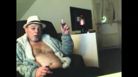 schnibschnab online show from March 17, 5:54 am