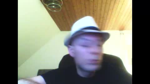 schnibschnab online show from April 4, 12:07 am