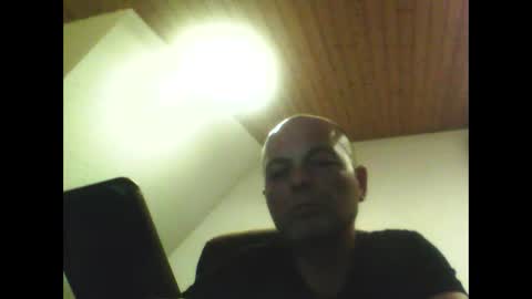 schnibschnab online show from April 1, 11:57 pm