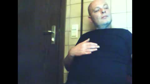 schnibschnab online show from November 30, 4:36 am