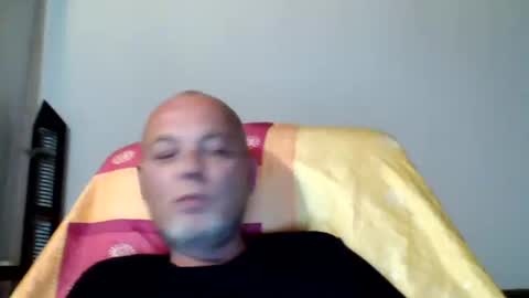 Snapshot of schnibschnab chatting on October 1, 1:20 am schnibschnab online show from October 1, 1:20 am