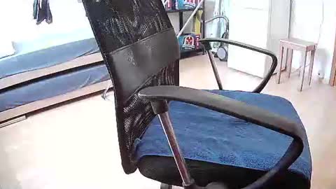 schnuller66 online show from April 24, 7:00 am