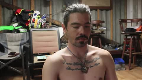 scincere369 online show from March 11, 9:16 am