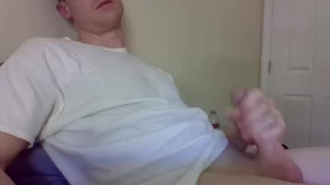 Snapshot of scooter912 chatting on October 6, 6:34 pm scooter912 online show from October 6, 6:34 pm