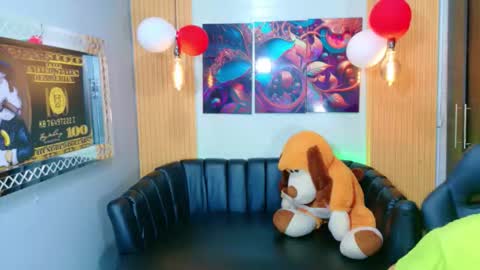 Snapshot of scott_fosterx chatting on September 27, 6:28 pm scott fosterx online show from September 27, 6:28 pm
