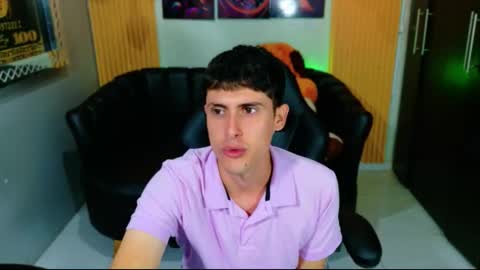 Snapshot of scott_fosterx chatting on September 29, 12:03 pm scott fosterx online show from September 29, 12:03 pm