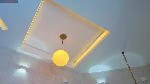 Scottfischer  online show from April 17, 9:50 pm