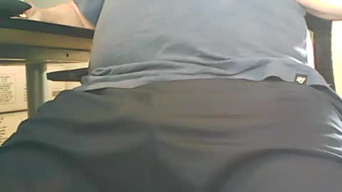 Snapshot of scottie813 chatting on December 31, 1:52 pm scottie813 online show from December 31, 1:52 pm