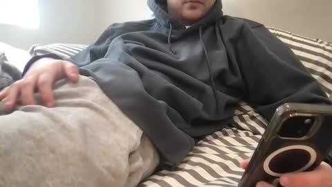 scottphill online show from April 18, 6:20 pm