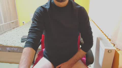 Snapshot of scotty_98 chatting on January 16, 9:51 pm scotty_98 online show from January 16, 9:51 pm