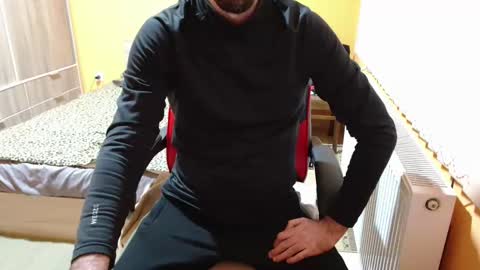Snapshot of scotty_98 chatting on January 3, 4:48 pm scotty_98 online show from January 3, 4:48 pm