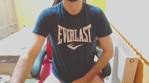 Snapshot of scotty_98 chatting on January 30, 4:34 pm scotty_98 online show from January 30, 4:34 pm