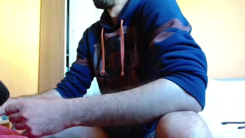 Snapshot of scotty_98 chatting on March 8, 12:28 pm scotty_98 online show from March 8, 12:28 pm