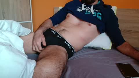 Snapshot of scotty_98 chatting on December 8, 1:47 pm scotty_98 online show from December 8, 1:47 pm