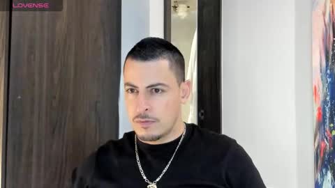 Snapshot of scotty_music chatting on October 14, 1:56 am Ricardo online show from October 14, 1:56 am