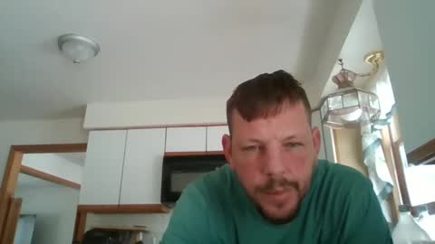 Snapshot of scottydoesntknow0 chatting on December 21, 4:36 pm scottydoesntknow0 online show from December 21, 4:36 pm