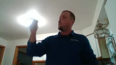 Snapshot of scottydoesntknow0 chatting on December 2, 9:04 pm scottydoesntknow0 online show from December 2, 9:04 pm