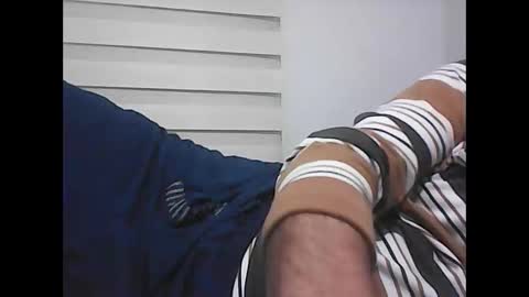 Evren online show from February 20, 6:53 pm