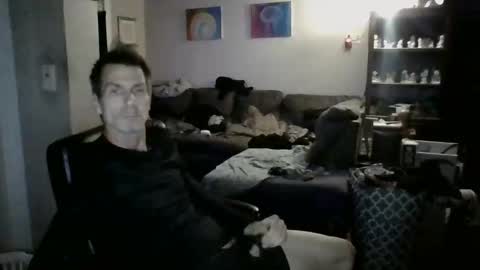 GettOffMyLawn online show from April 19, 2:33 am