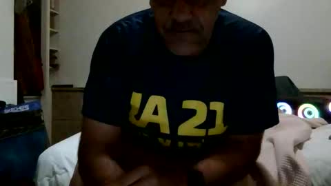 Snapshot of scubi007 chatting on October 8, 7:46 am scubi007 online show from October 8, 7:46 am