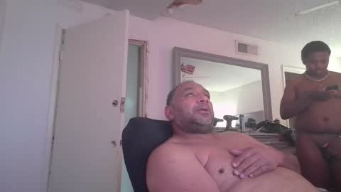 sdblkmale2131 online show from December 1, 4:32 pm