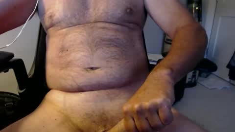 Snapshot of sdodgerxx chatting on October 13, 1:06 pm sdodgerxx online show from October 13, 1:06 pm