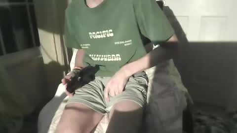 Snapshot of sdseventy chatting on February 24, 2:08 am ObvHype online show from February 24, 2:08 am