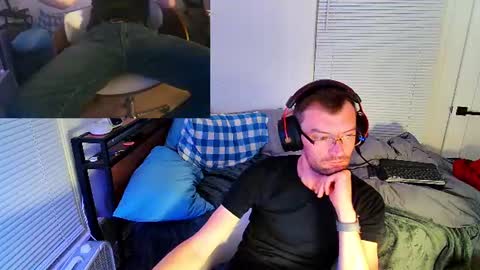 Seamus online show from June 9, 1:18 am