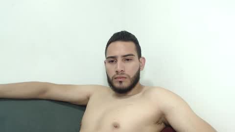 Snapshot of seank_noszka chatting on December 11, 12:16 pm seank_noszka online show from December 11, 12:16 pm
