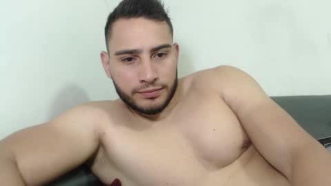 seank_noszka online show from November 18, 10:23 pm