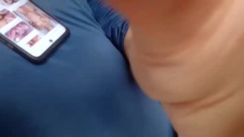 seanmassages7 online show from March 12, 8:44 am