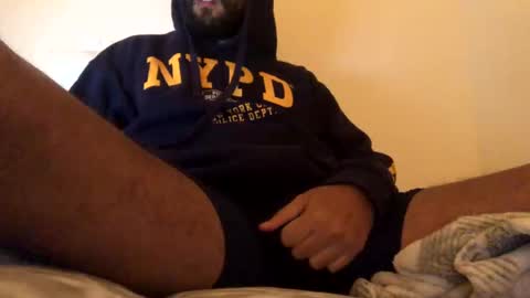 Snapshot of seanpablosanz chatting on February 22, 10:29 am Sean pablo Sanz online show from February 22, 10:29 am