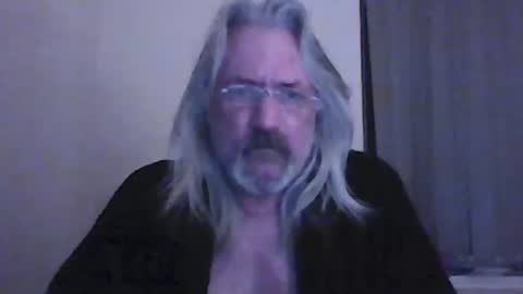 Snapshot of seantheflyer chatting on December 9, 12:12 am seantheflyer online show from December 9, 12:12 am